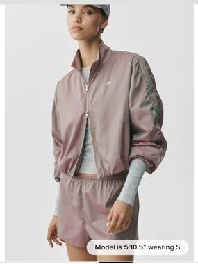 ALO Yoga Prismatic Jacket - Pink Moonlight